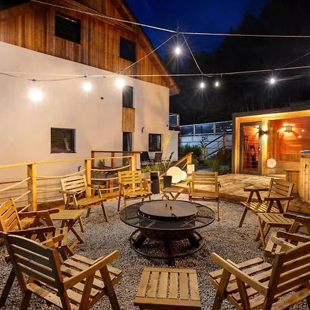 Apartment Larice Vip - Sauna, Balia, Basen *